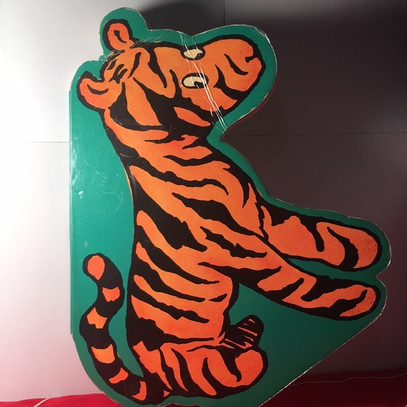 Tigger - Picture 2 of 4